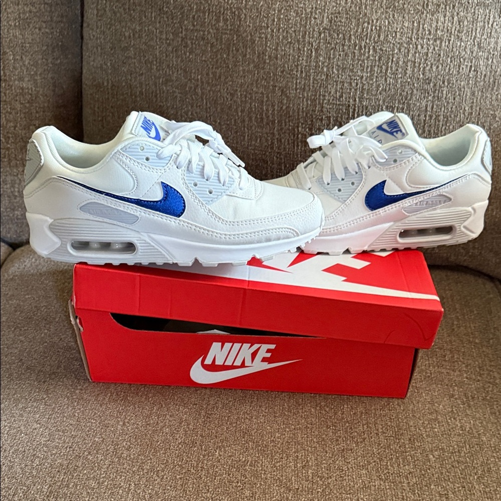 Nike Air Max 90 White with Blue Swoosh - Picture 7 of 8